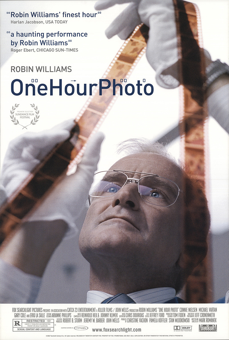 Extra Large Movie Poster Image for One Hour Photo (#1 of 2)