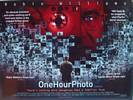 One Hour Photo (2002) Thumbnail