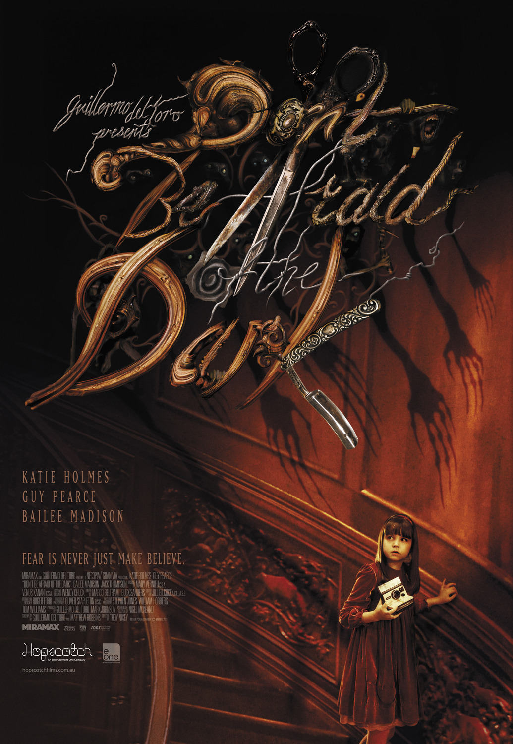 Extra Large Movie Poster Image for Don't Be Afraid of the Dark (#9 of 10)