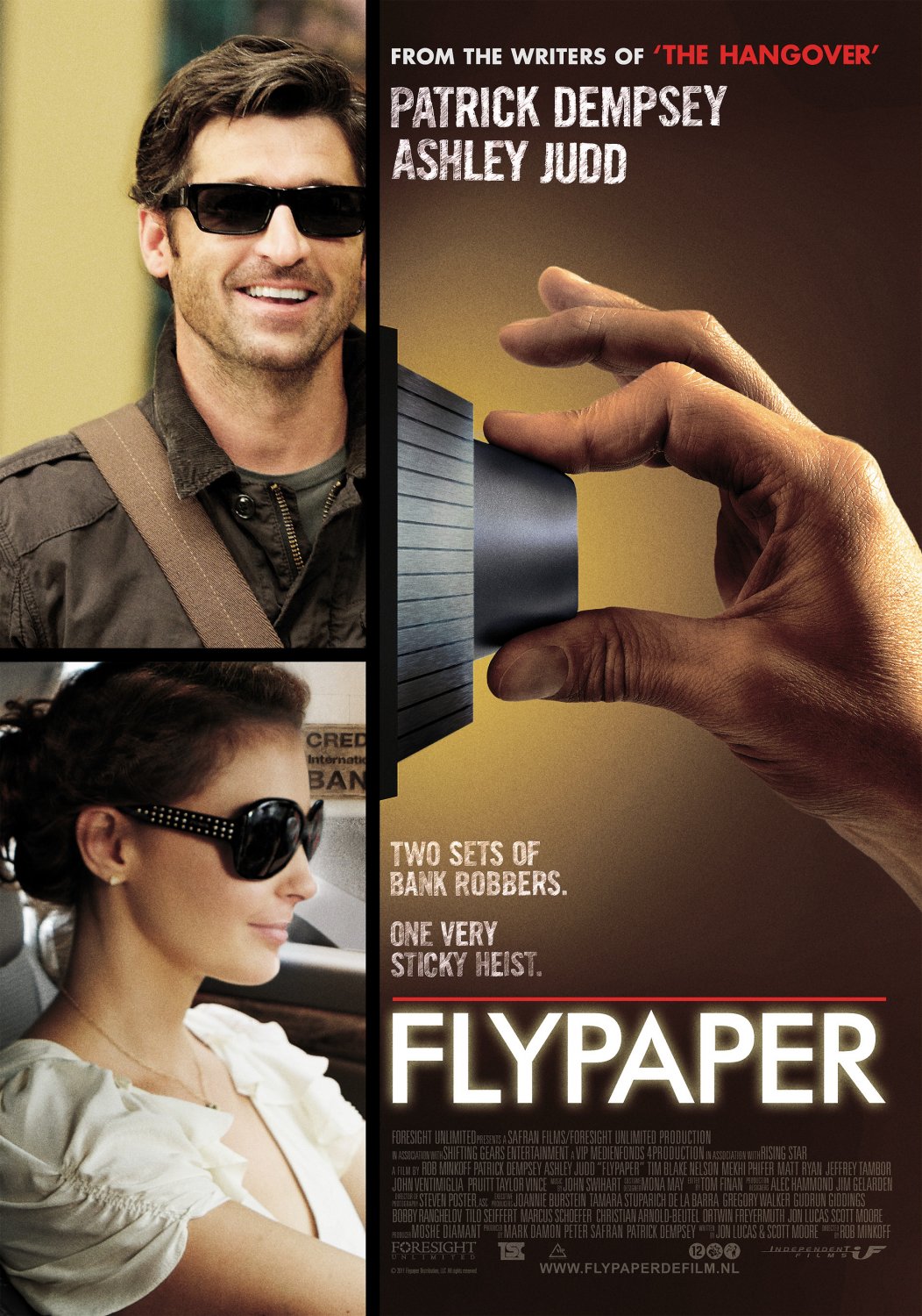 Extra Large Movie Poster Image for Flypaper (#2 of 5)