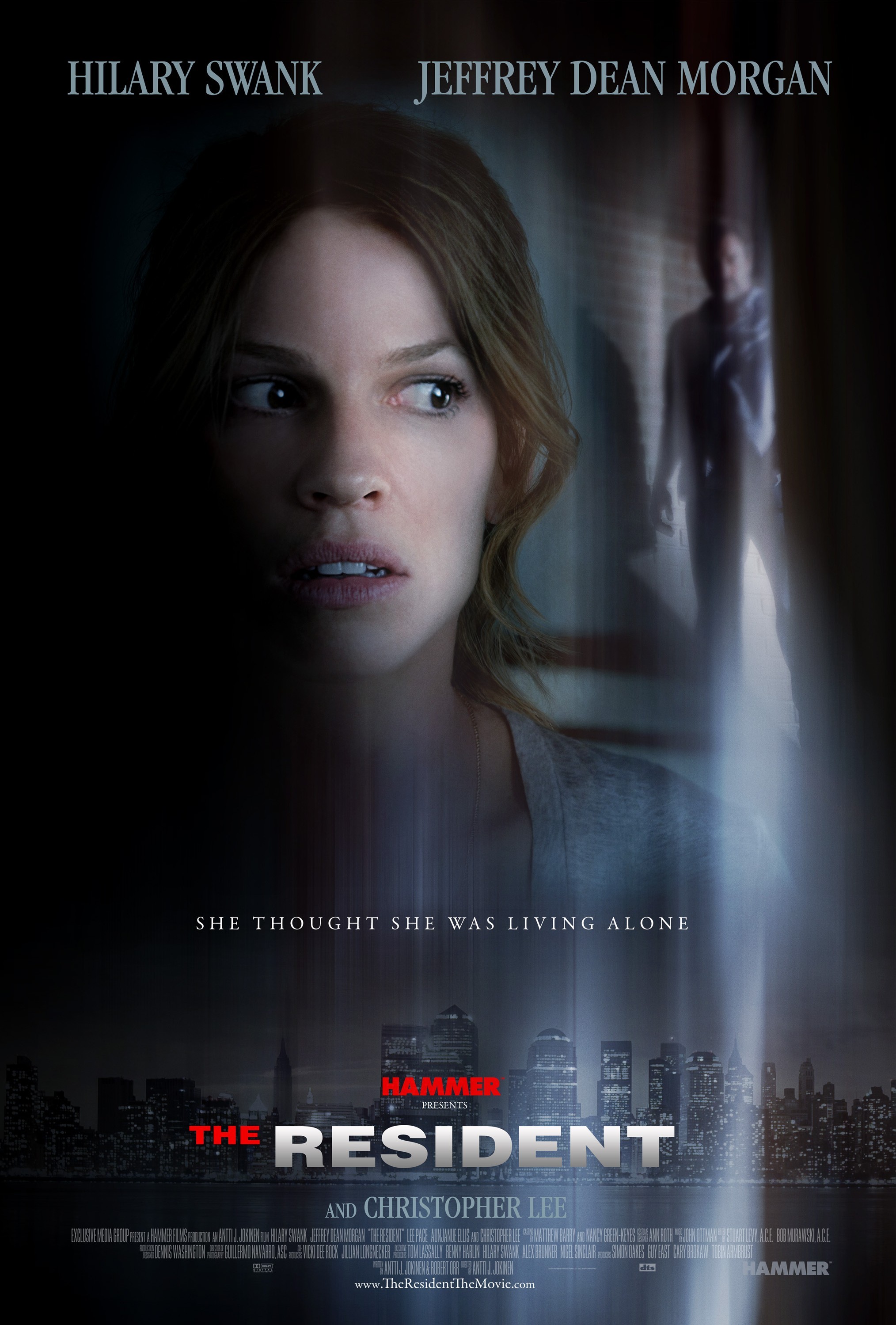 Mega Sized Movie Poster Image for The Resident (#1 of 4)