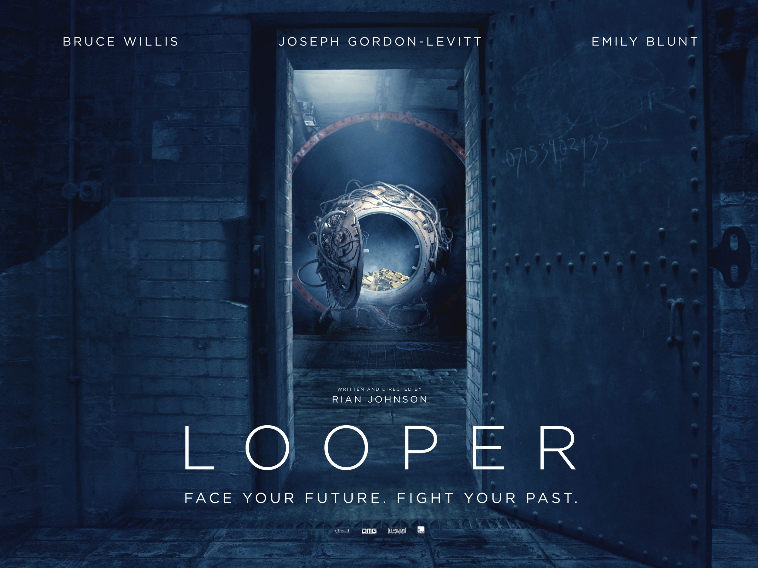 Mega Sized Movie Poster Image for Looper (#2 of 18)