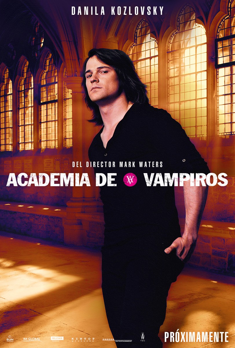 Extra Large Movie Poster Image for Vampire Academy (#18 of 27)