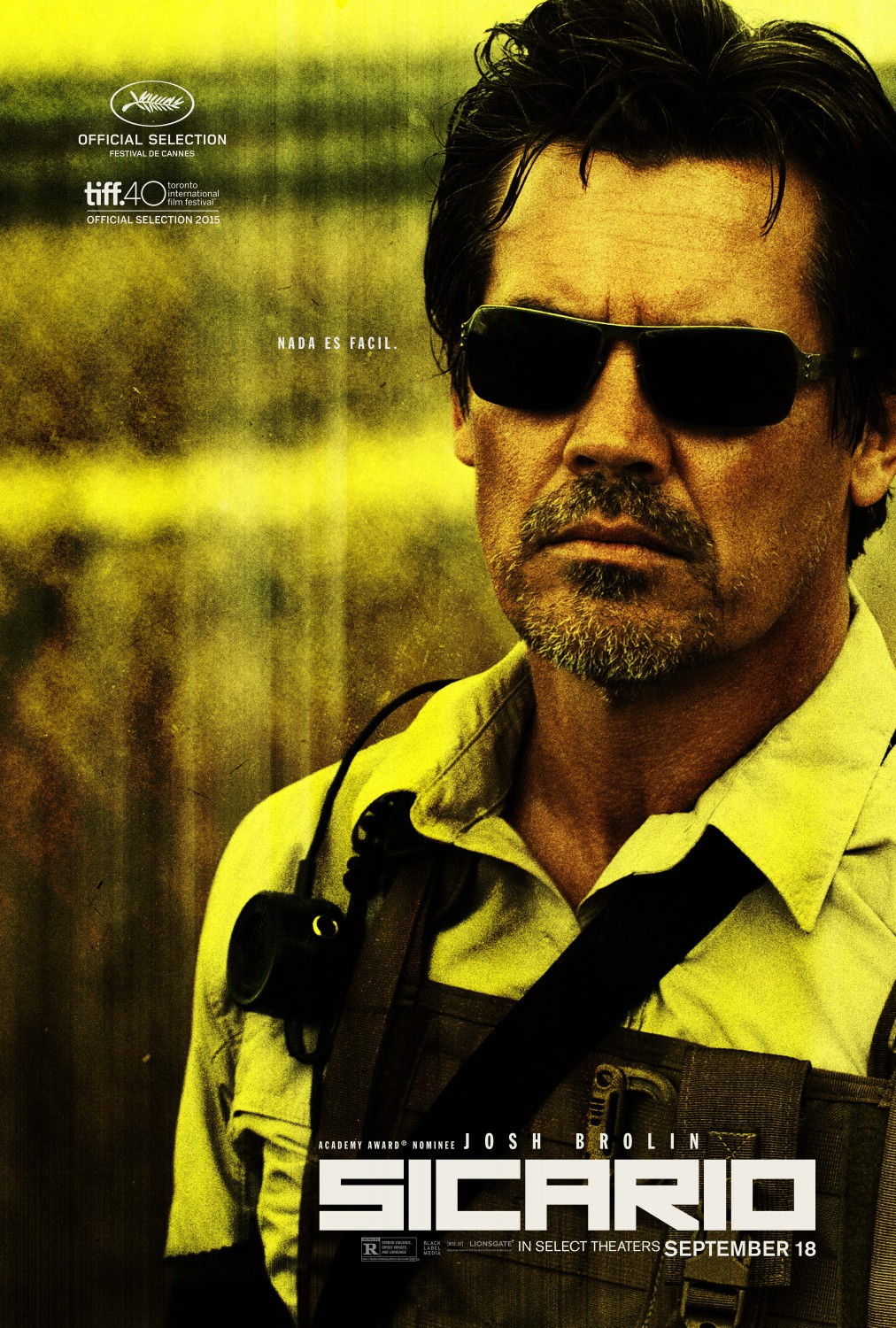 Extra Large Movie Poster Image for Sicario (#11 of 13)