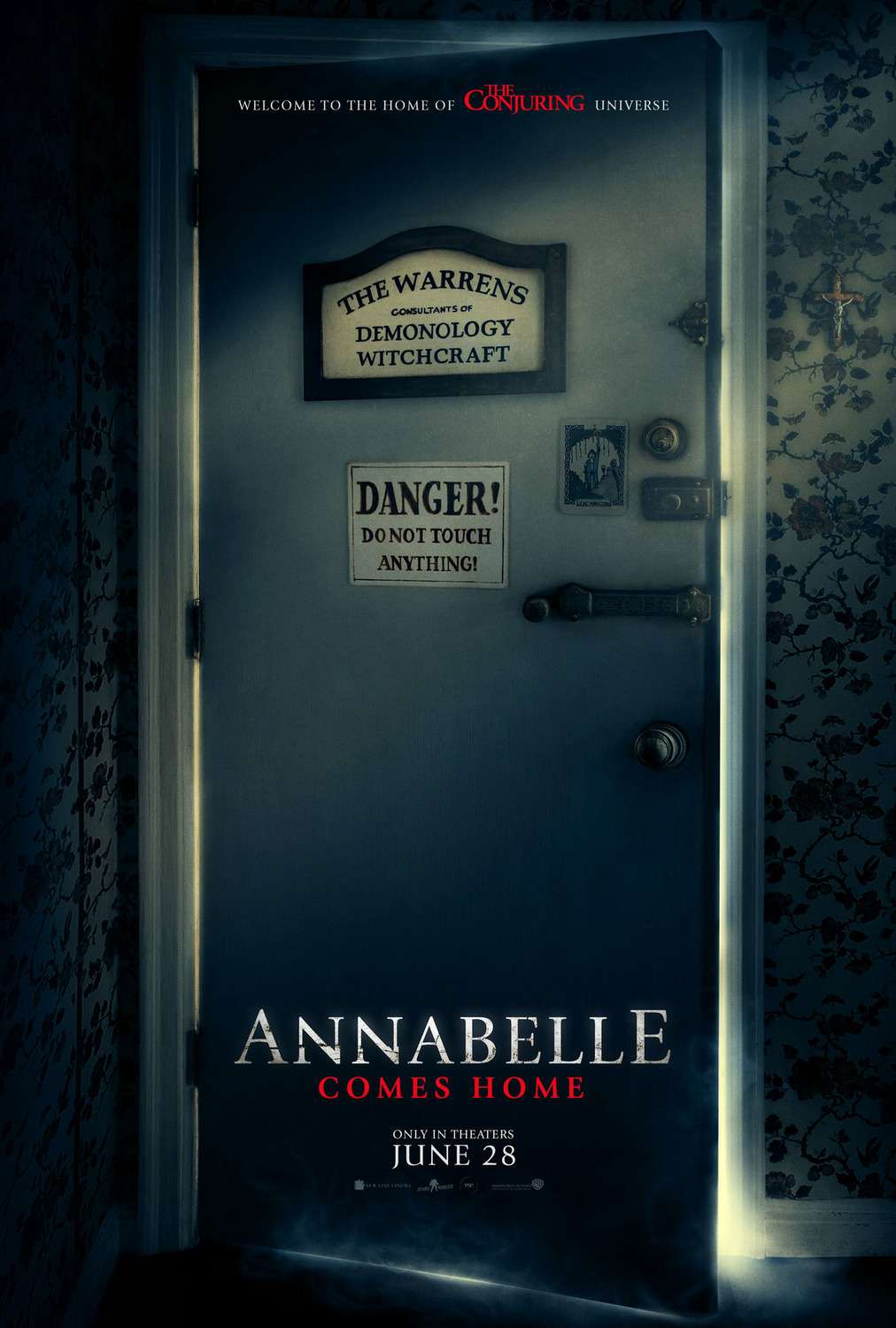 Extra Large Movie Poster Image for Annabelle Comes Home (#1 of 4)