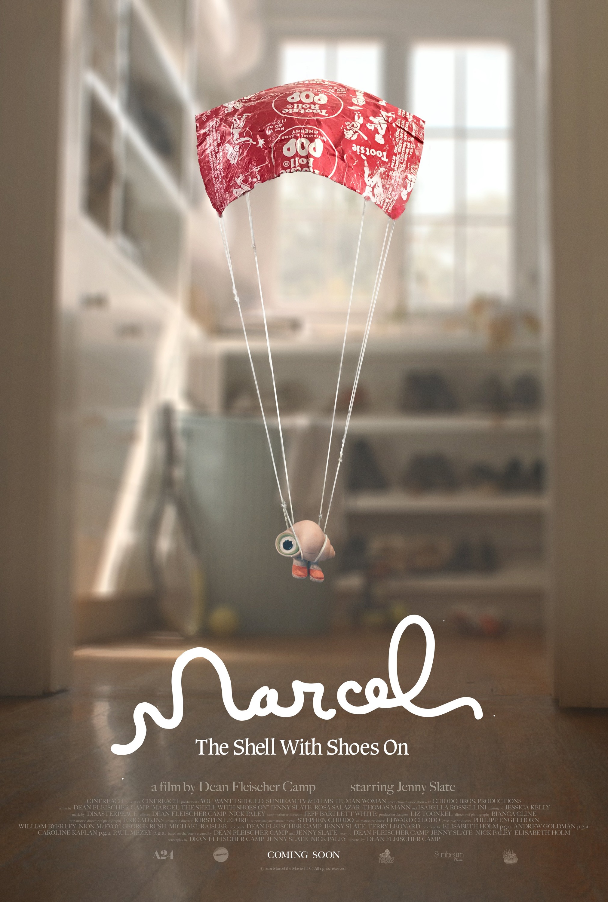 Mega Sized Movie Poster Image for Marcel the Shell with Shoes On (#1 of 4)