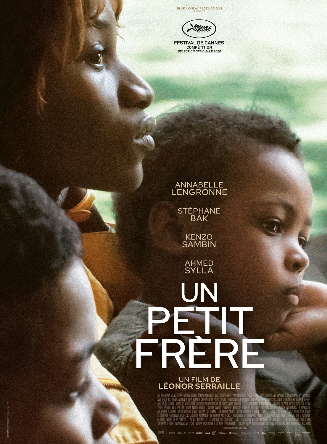 Extra Large Movie Poster Image for Un petit frère (#2 of 2)