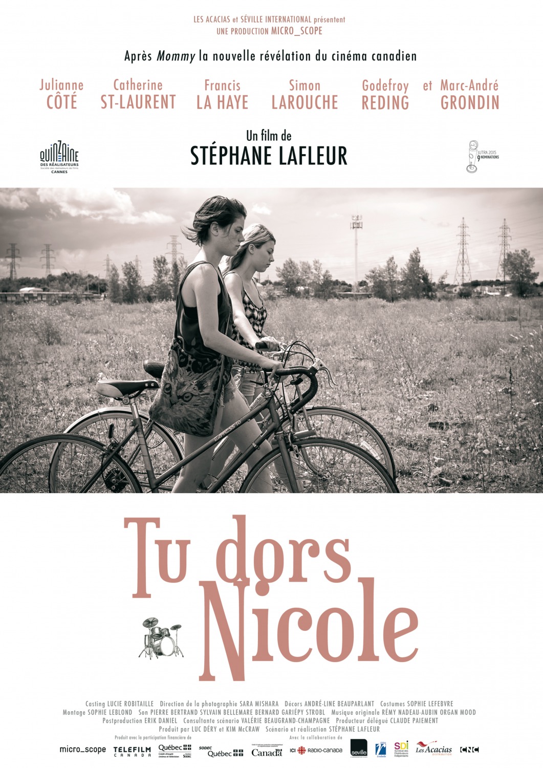 Extra Large Movie Poster Image for Tu dors Nicole (#2 of 3)
