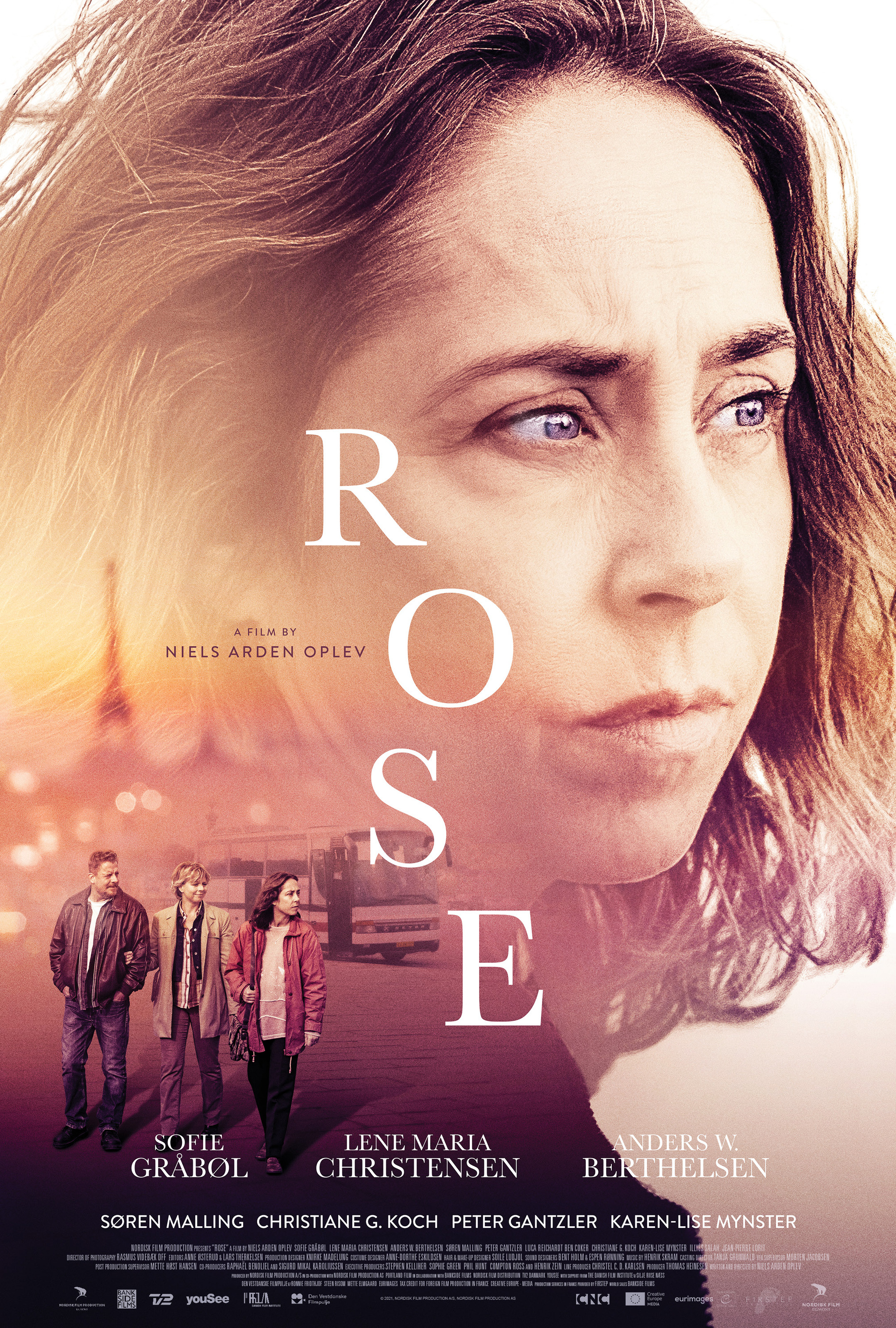 Mega Sized Movie Poster Image for Rose 