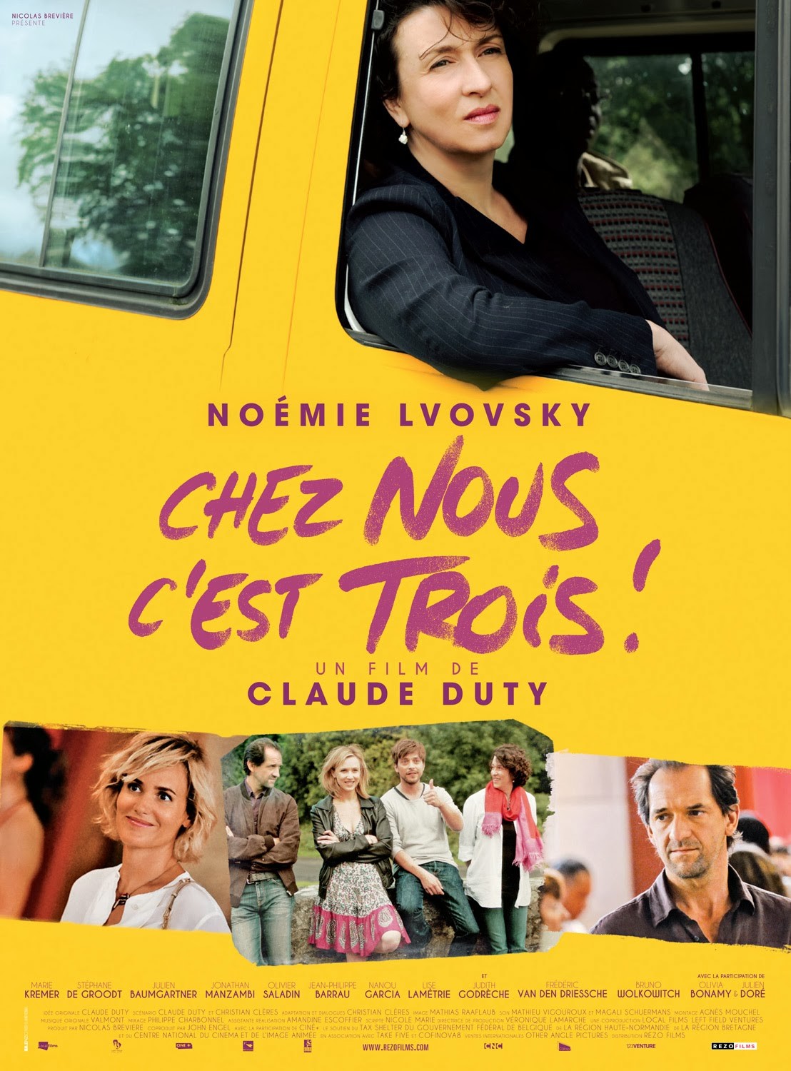 Extra Large Movie Poster Image for Chez nous c'est trois! 