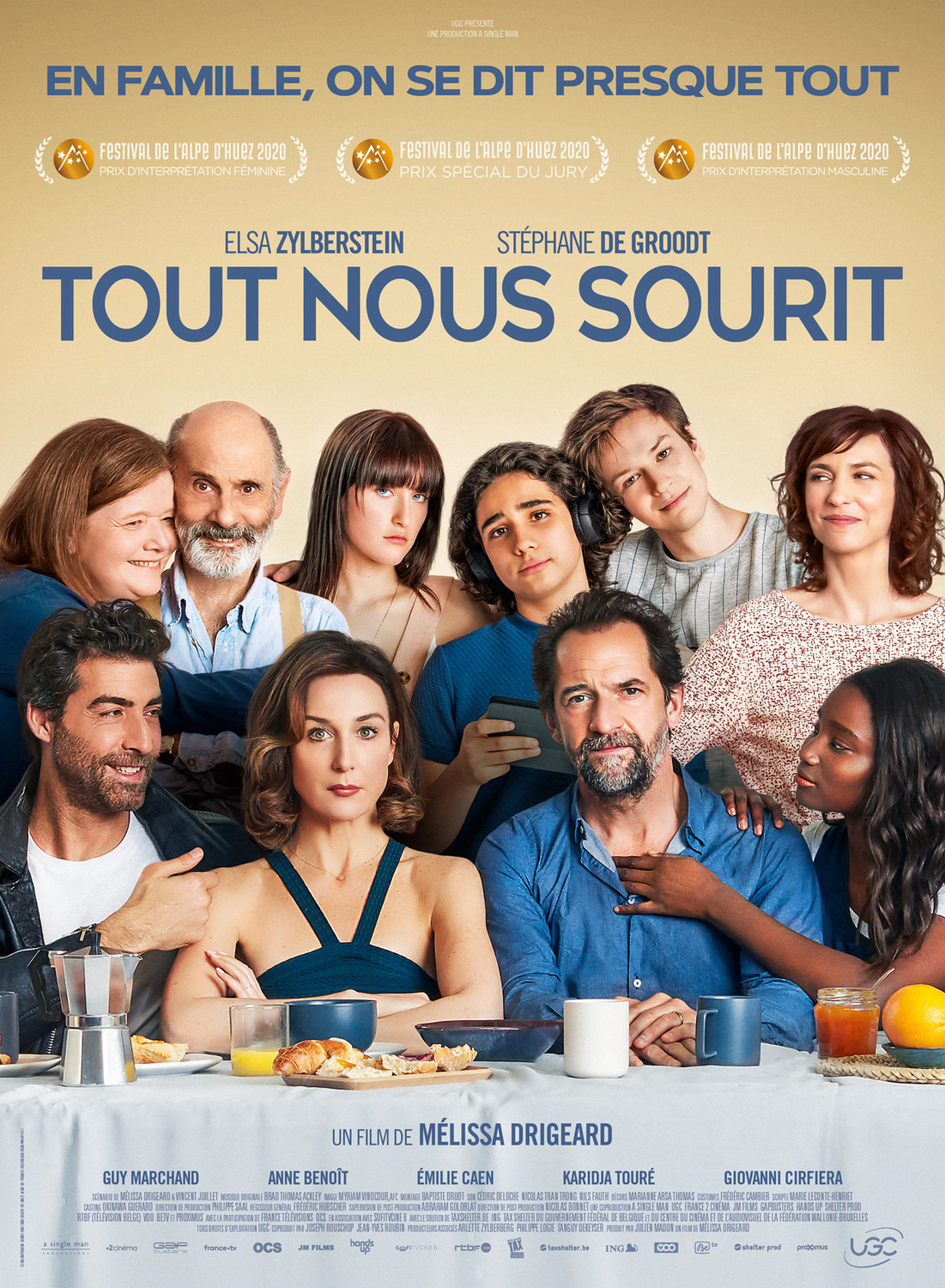 Extra Large Movie Poster Image for Tout nous sourit 