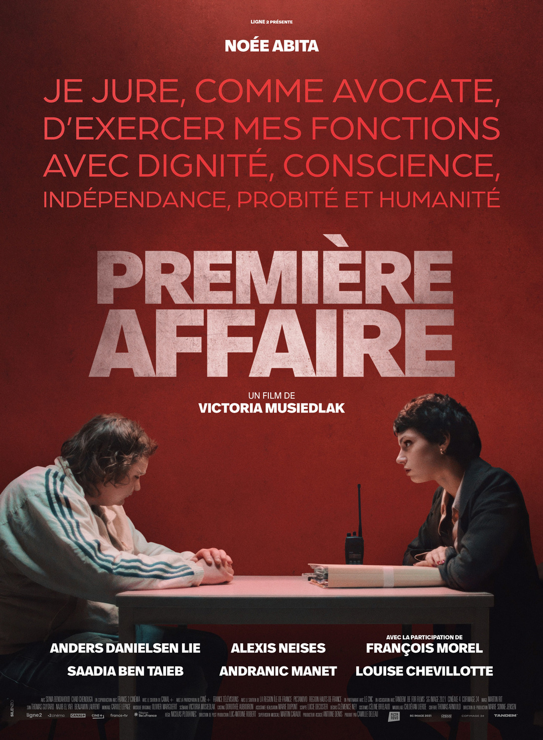 Extra Large Movie Poster Image for Première affaire 