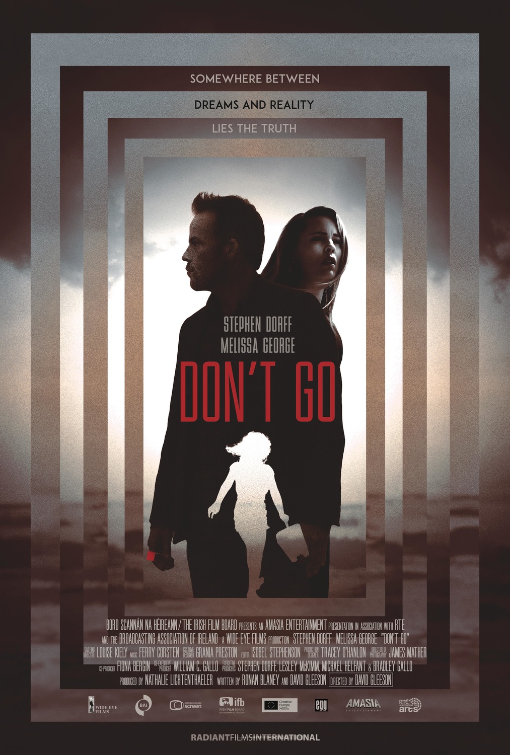 Extra Large Movie Poster Image for Don't Go 