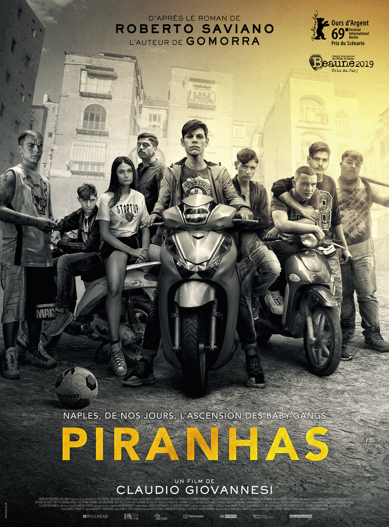 Mega Sized Movie Poster Image for La paranza dei bambini (#4 of 5)