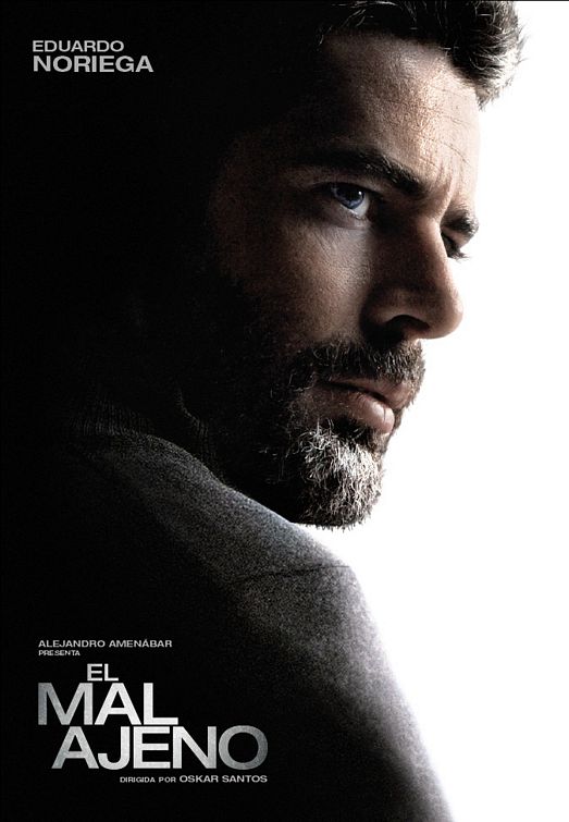 El mal ajeno Movie Poster