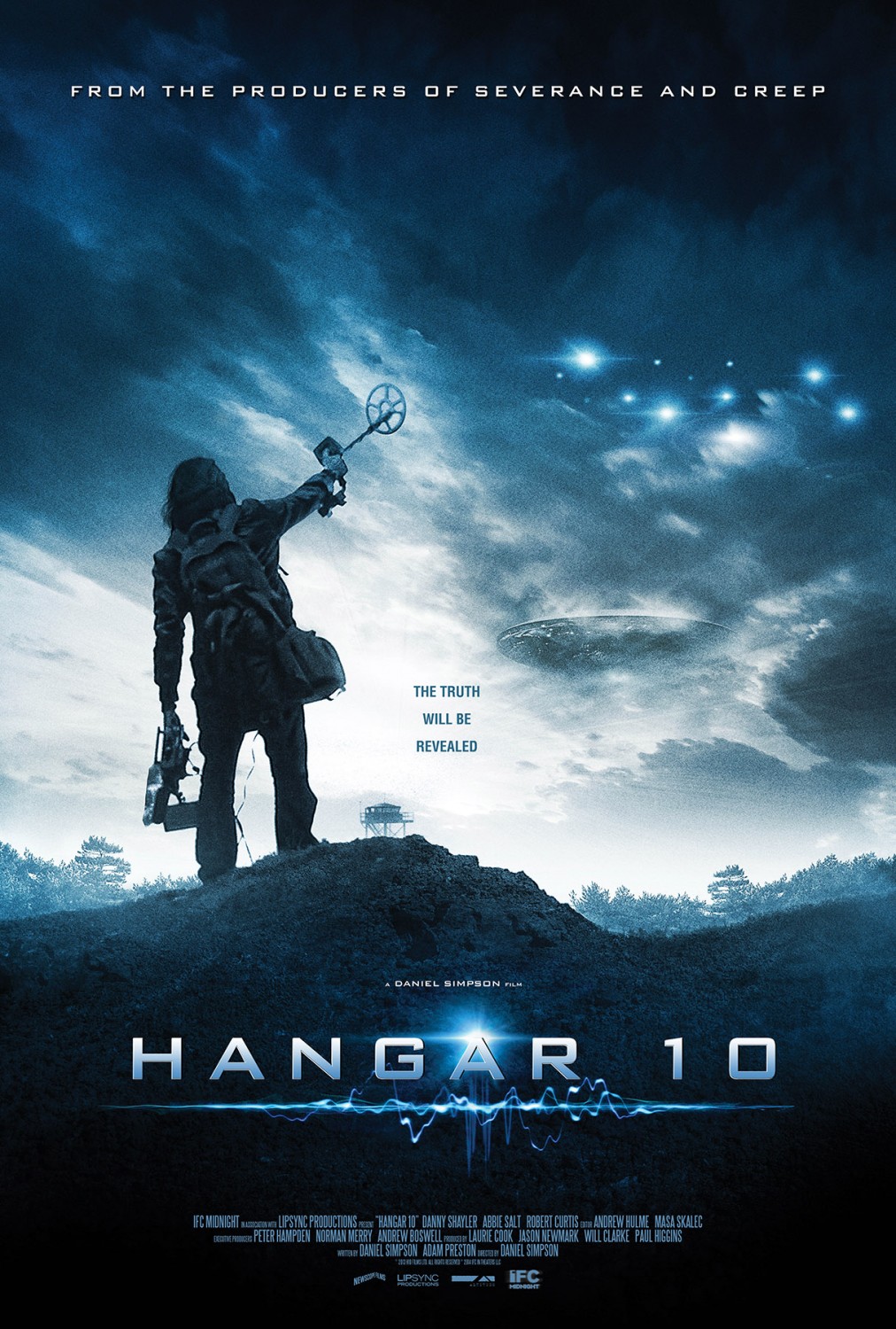 Extra Large Movie Poster Image for Hangar 10 