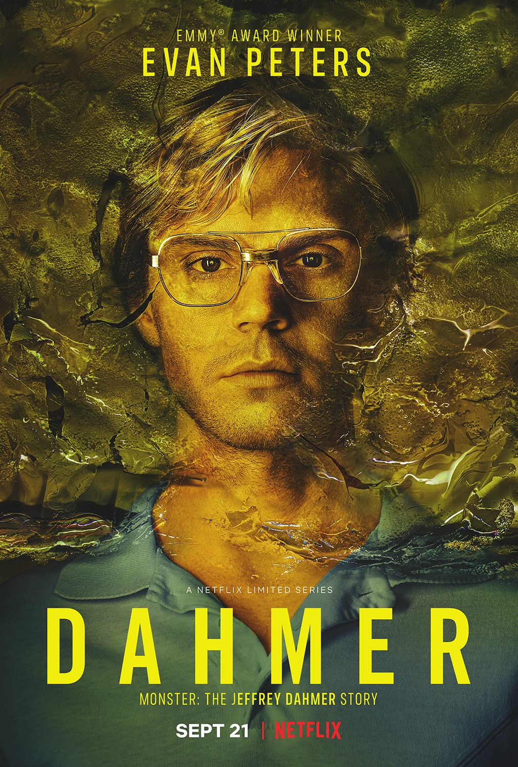 Extra Large TV Poster Image for Dahmer - Monster: The Jeffrey Dahmer Story (#2 of 9)