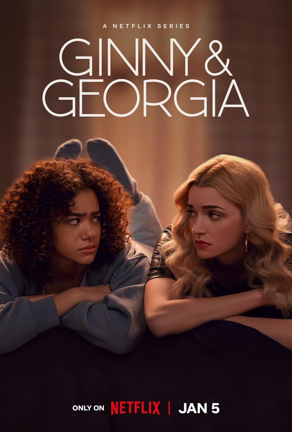 Extra Large TV Poster Image for Ginny & Georgia (#3 of 3)