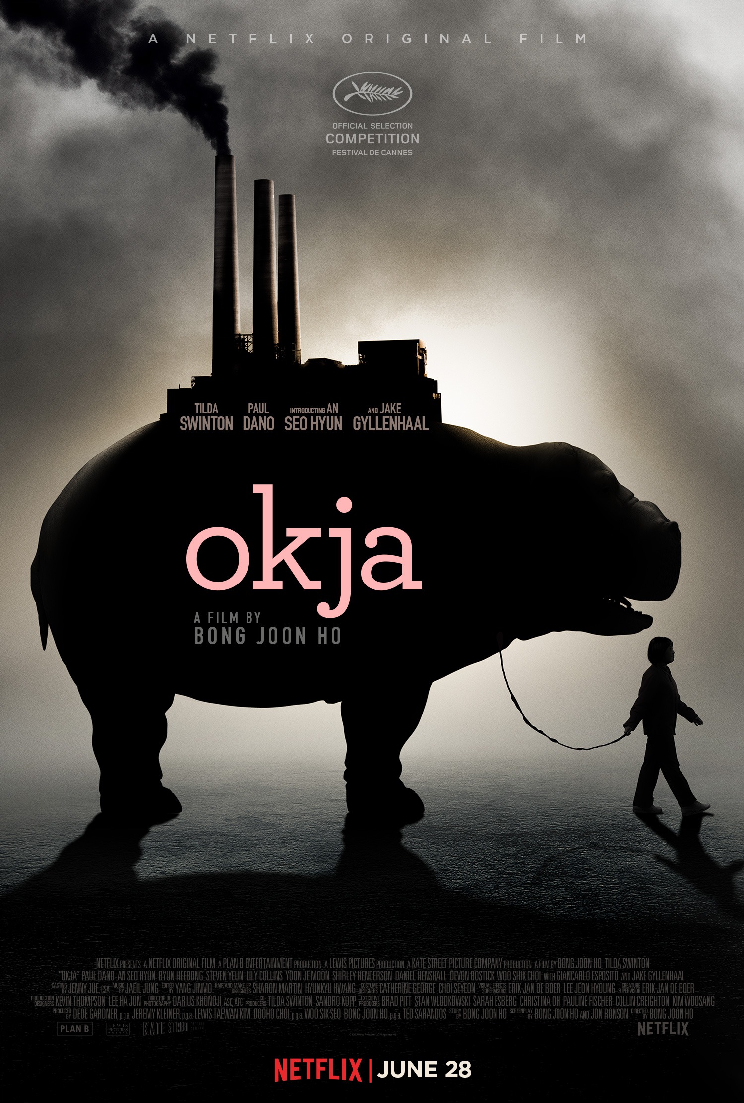 Mega Sized TV Poster Image for Okja (#1 of 12)