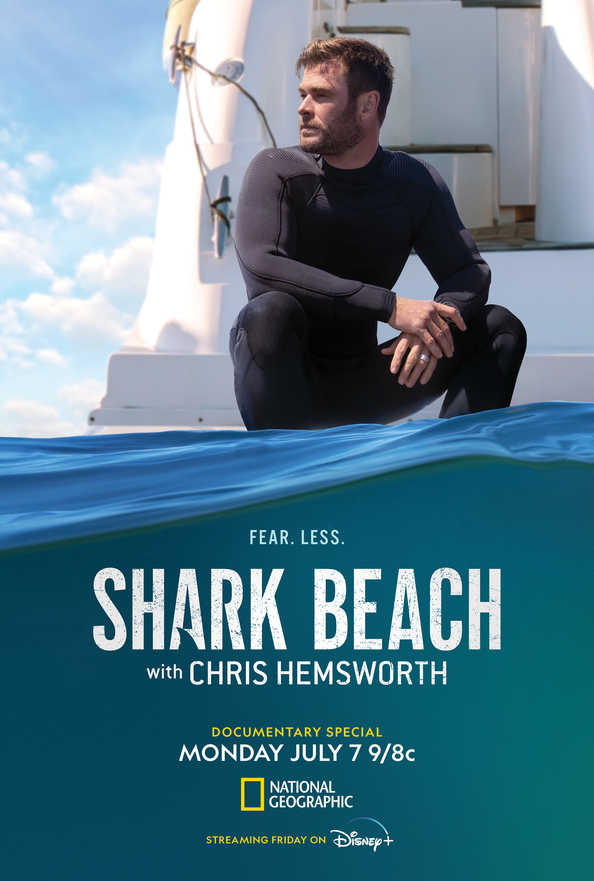 Mega Sized TV Poster Image for Shark Beach with Chris Hemsworth (#1 of 2)